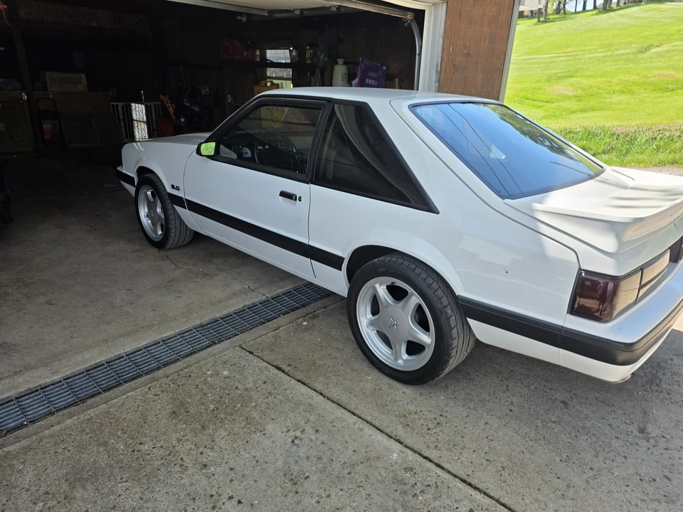 1991 Ford Mustang 3rd Gen - Image 26 of 31