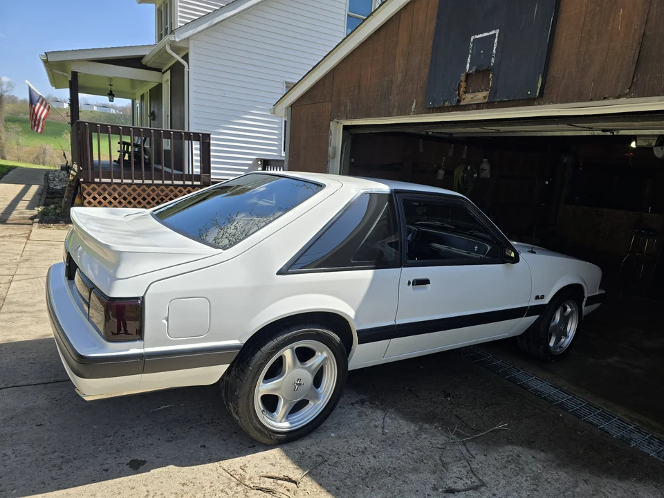 1991 Ford Mustang 3rd Gen - Image 9 of 31