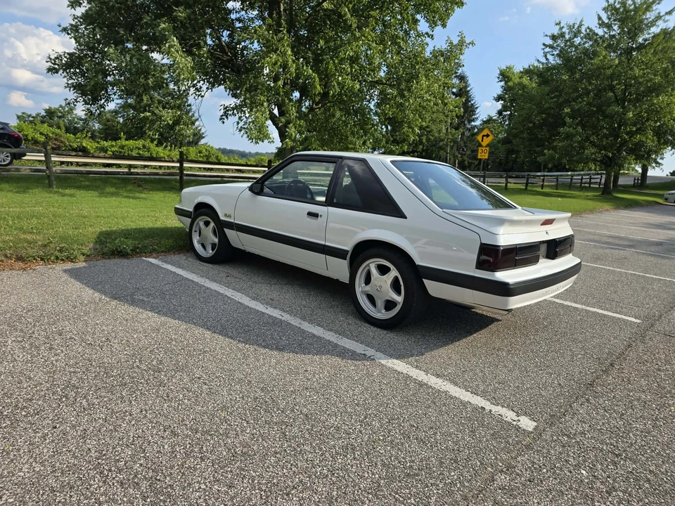 1991 Ford Mustang 3rd Gen - Image 15 of 31