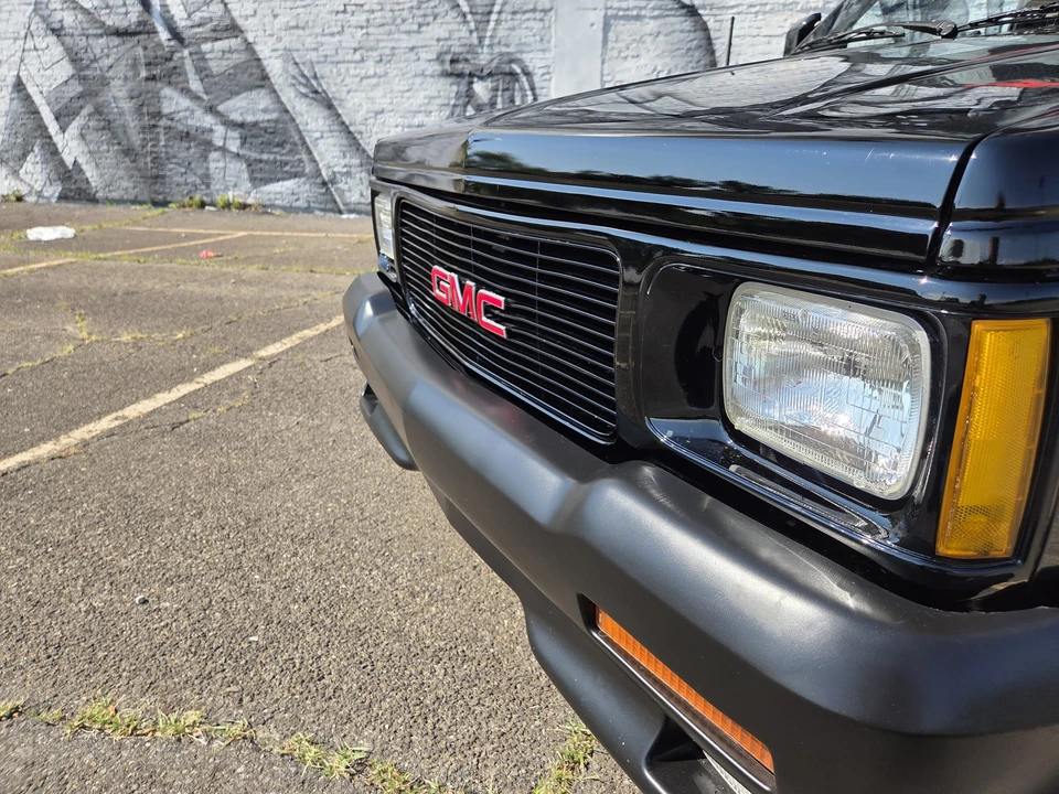 1991 GMC Syclone - Image 17 of 31