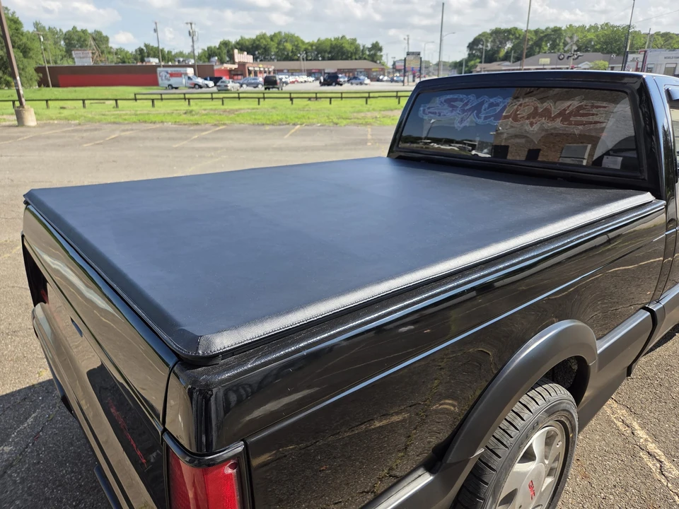 1991 GMC Syclone - Image 28 of 31
