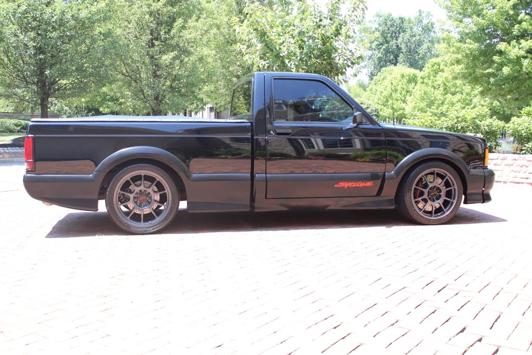 1991 GMC Syclone - Image 11 of 31