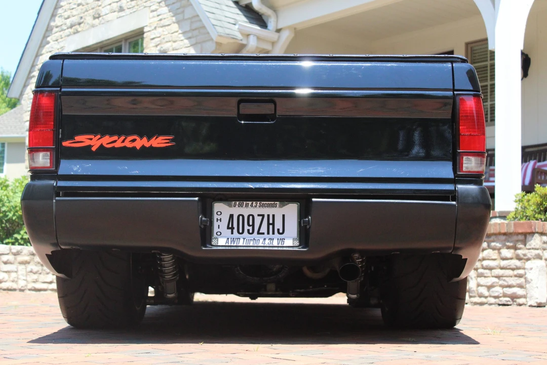 1991 GMC Syclone - Image 10 of 31