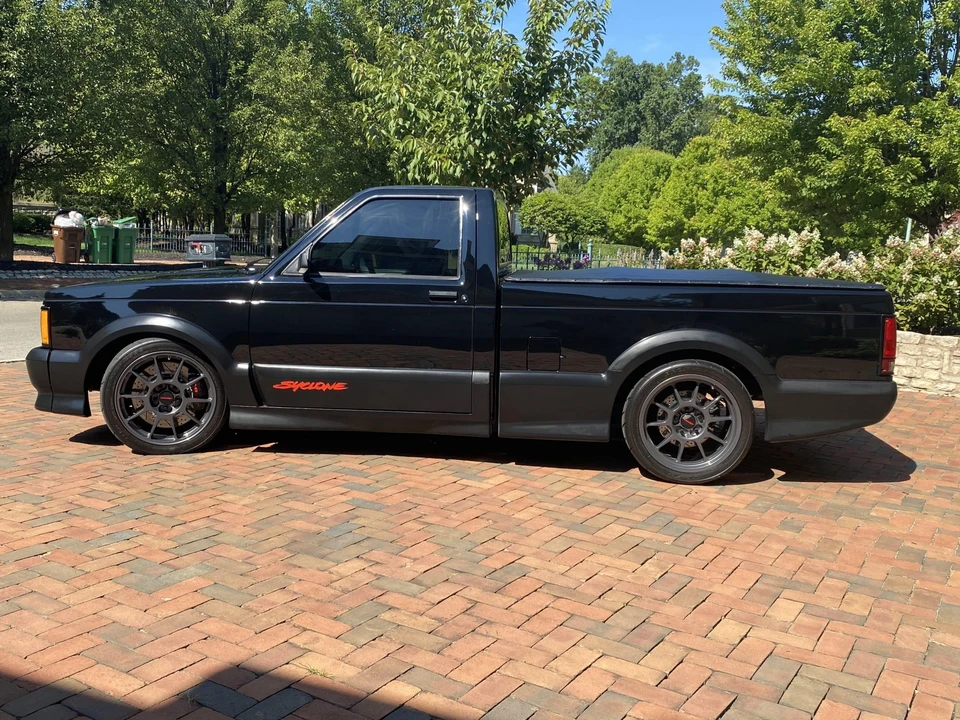 1991 GMC Syclone - Image 6 of 31