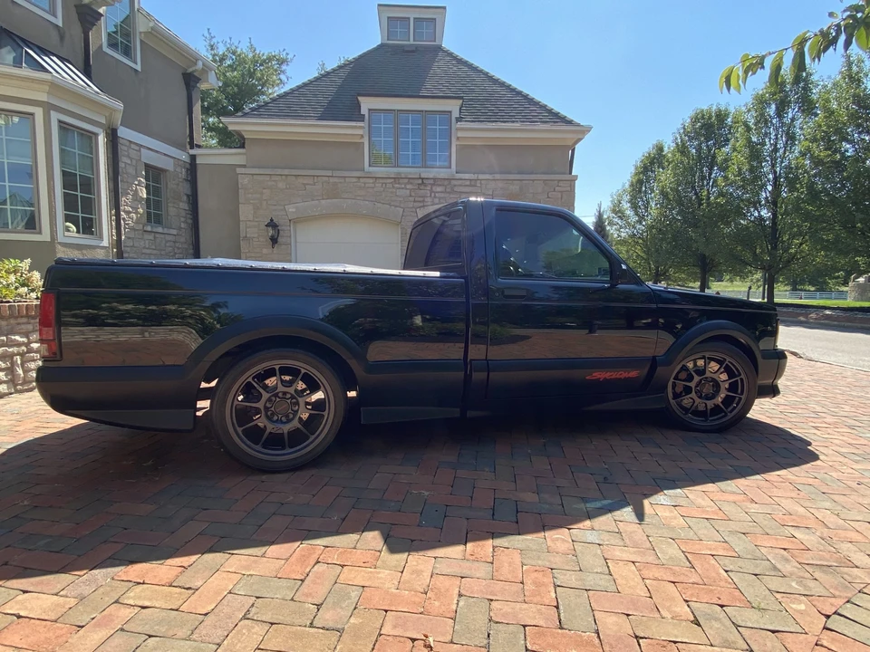 1991 GMC Syclone - Image 13 of 31