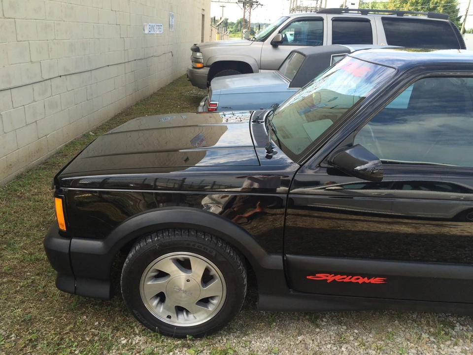 1991 GMC Syclone - Image 17 of 31