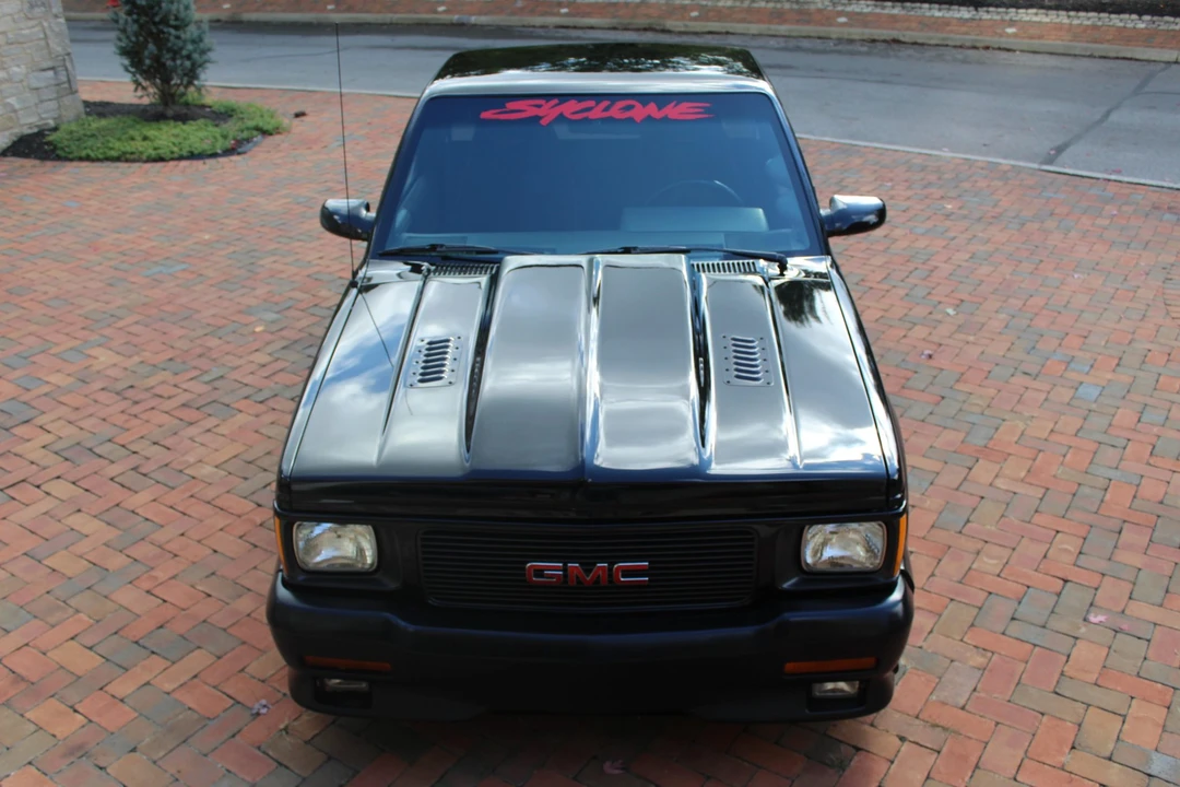 1991 GMC Syclone - Image 6 of 31
