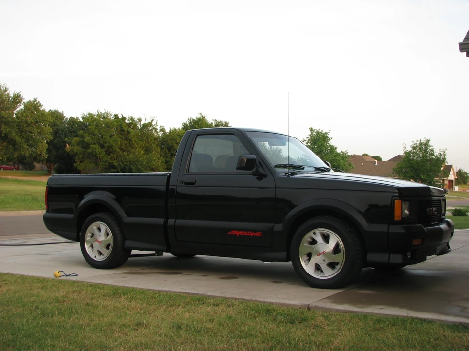 1991 GMC Syclone - Image 11 of 31