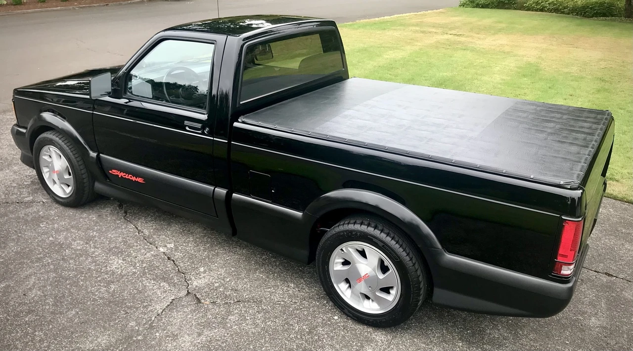 1991 GMC Syclone - Image 7 of 31