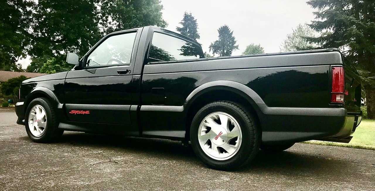 1991 GMC Syclone - Image 6 of 31