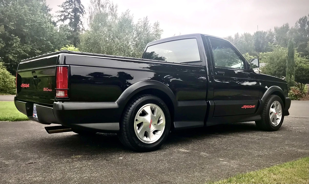 1991 GMC Syclone - Image 10 of 31