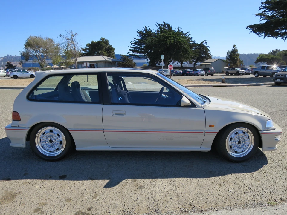1991 Honda Civic Si 4th Gen - Image 9 of 31