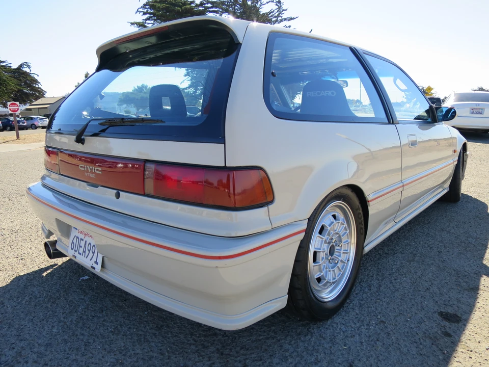 1991 Honda Civic Si 4th Gen - Image 14 of 31