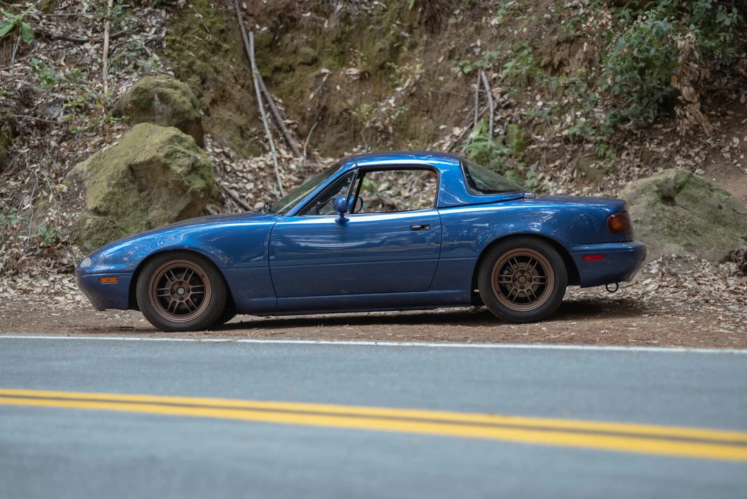 1991 Mazda NA MX-5 Miata - Image 6 of 31