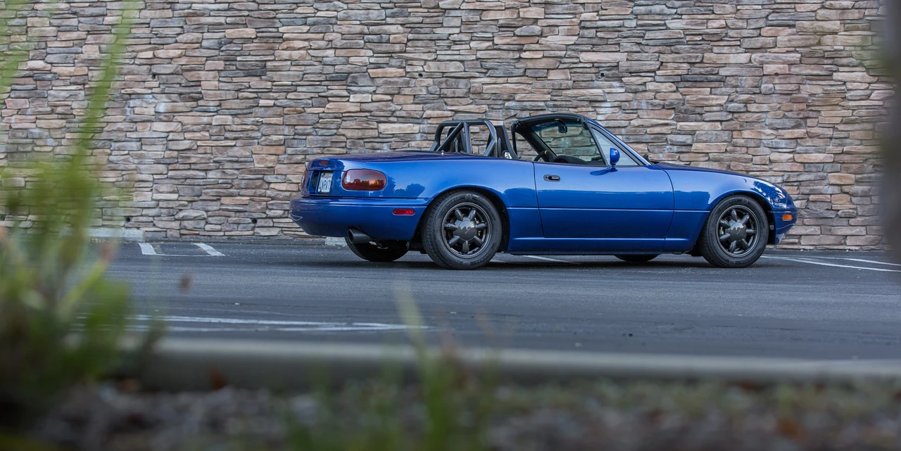 1991 Mazda NA MX-5 Miata - Image 16 of 31