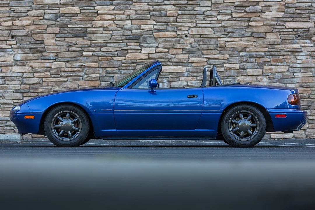 1991 Mazda NA MX-5 Miata - Image 15 of 31