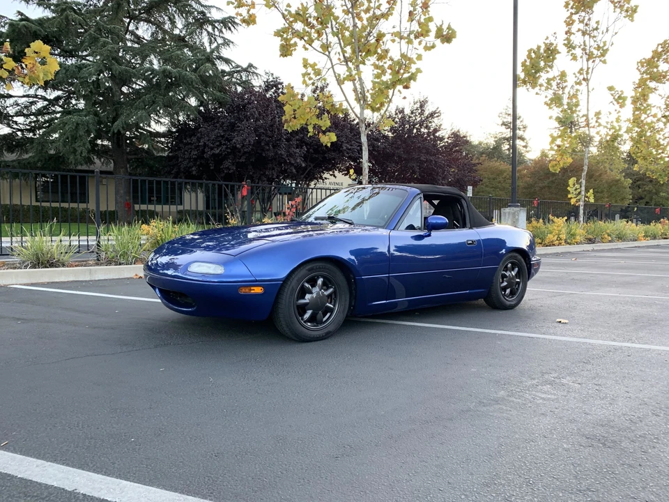 1991 Mazda NA MX-5 Miata - Image 5 of 31