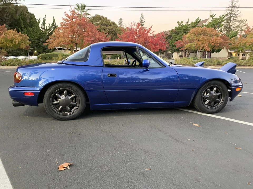1991 Mazda NA MX-5 Miata - Image 30 of 31