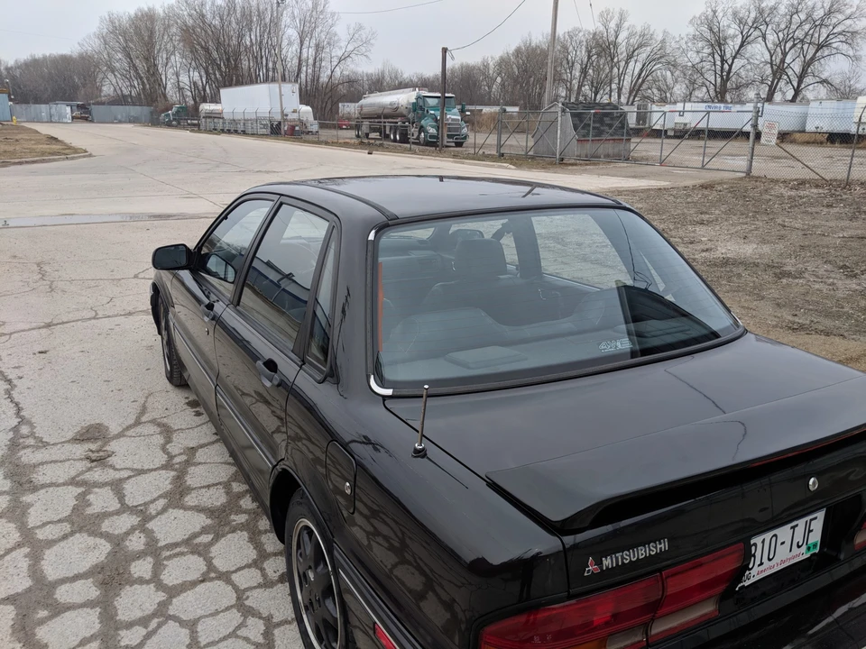 1991 Mitsubishi Galant VR-4 6th Gen - Image 17 of 31