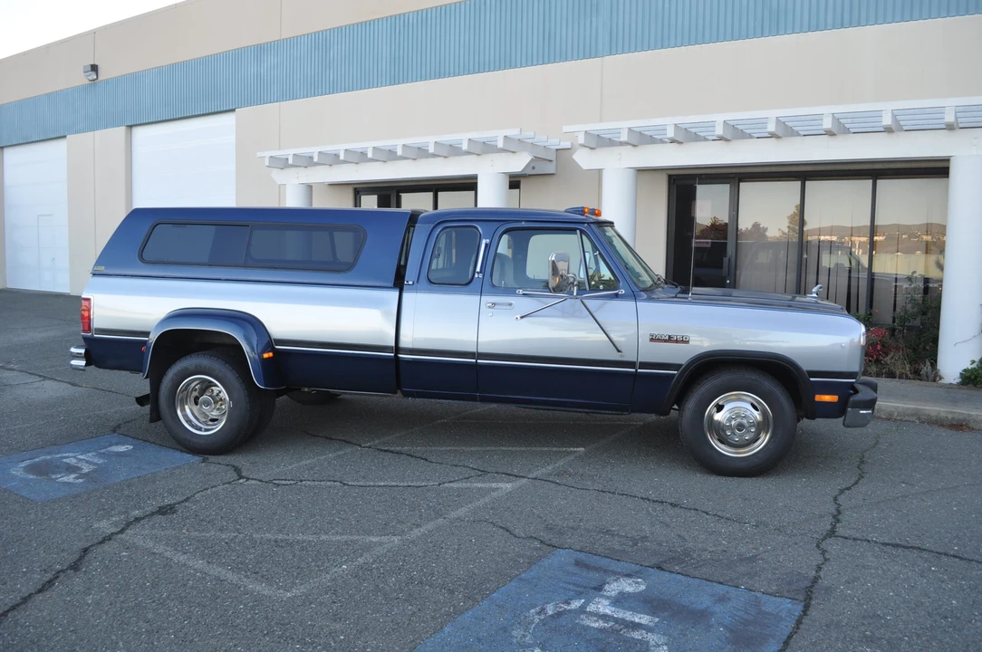 1992 Dodge Ram 1st Gen - Image 26 of 31