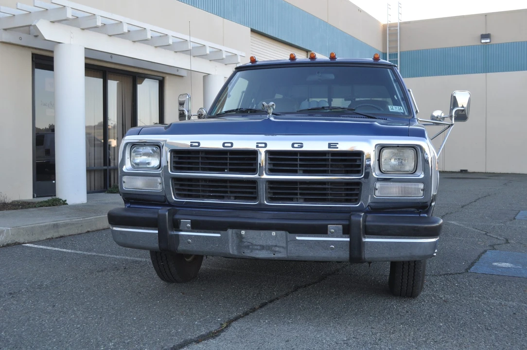 1992 Dodge Ram 1st Gen - Image 2 of 31