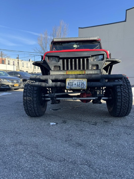 1992 Jeep YJ Wrangler - Image 28 of 31