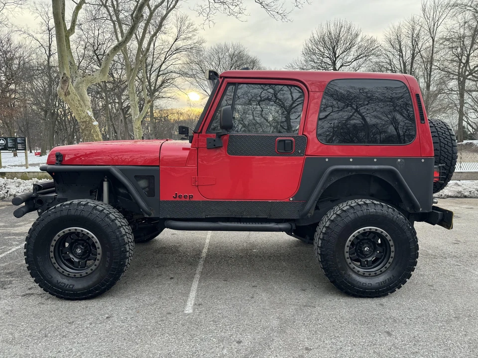 1992 Jeep YJ Wrangler - Image 13 of 31