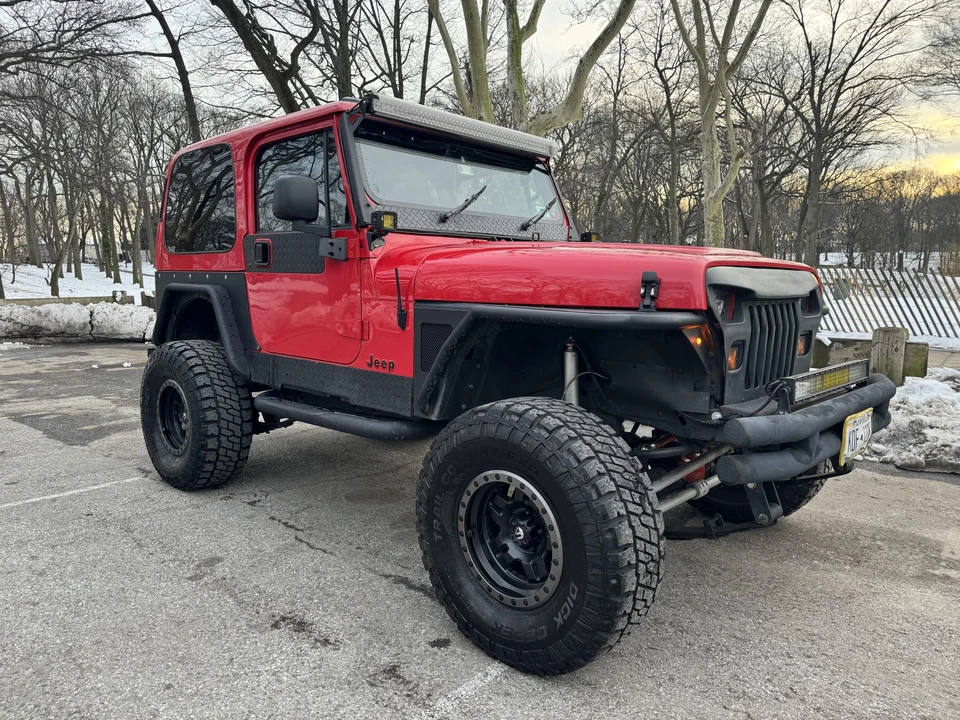 1992 Jeep YJ Wrangler - Image 2 of 31