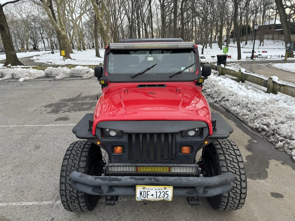 1992 Jeep YJ Wrangler - Image 8 of 31