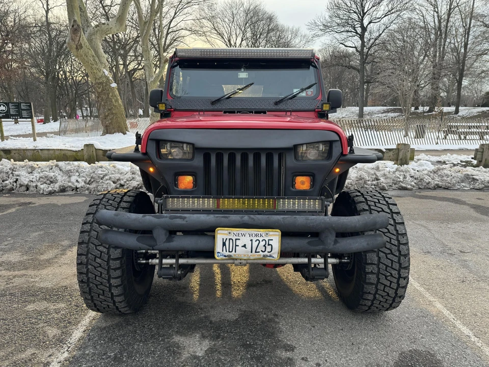 1992 Jeep YJ Wrangler - Image 9 of 31