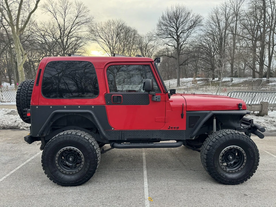 1992 Jeep YJ Wrangler - Image 26 of 31