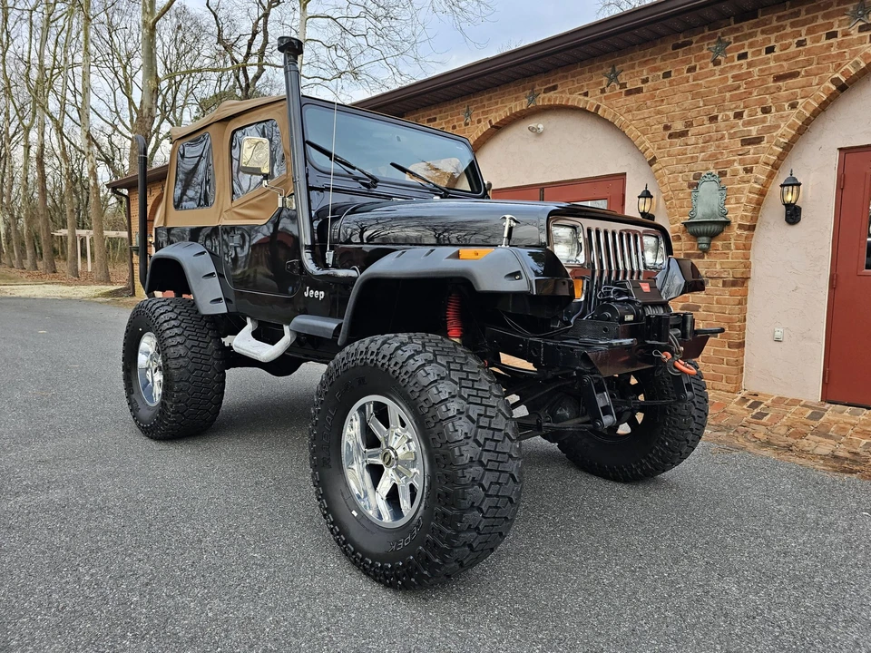 1992 Jeep YJ Wrangler - Image 2 of 31