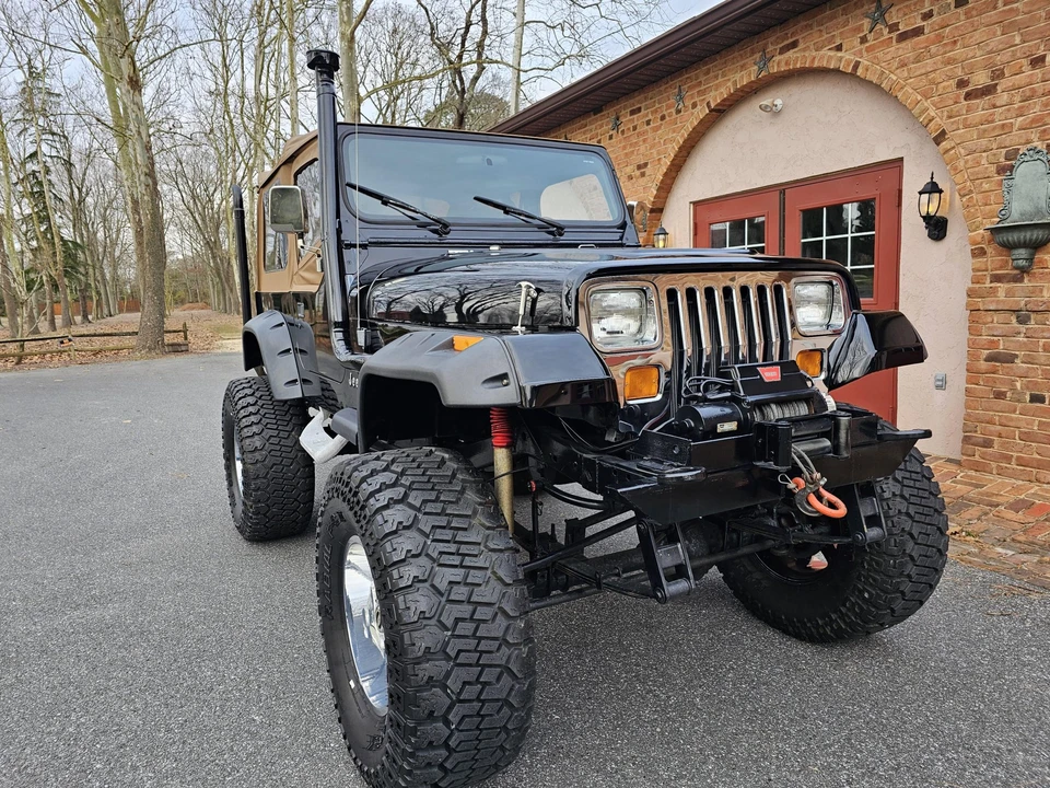 1992 Jeep YJ Wrangler - Image 3 of 31