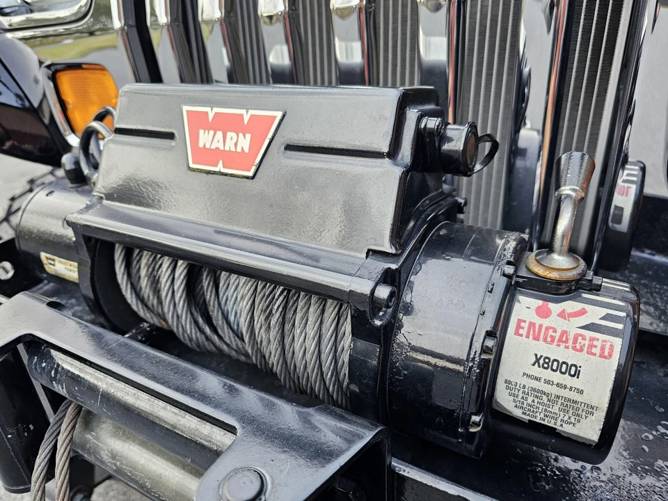 1992 Jeep YJ Wrangler - Image 21 of 31