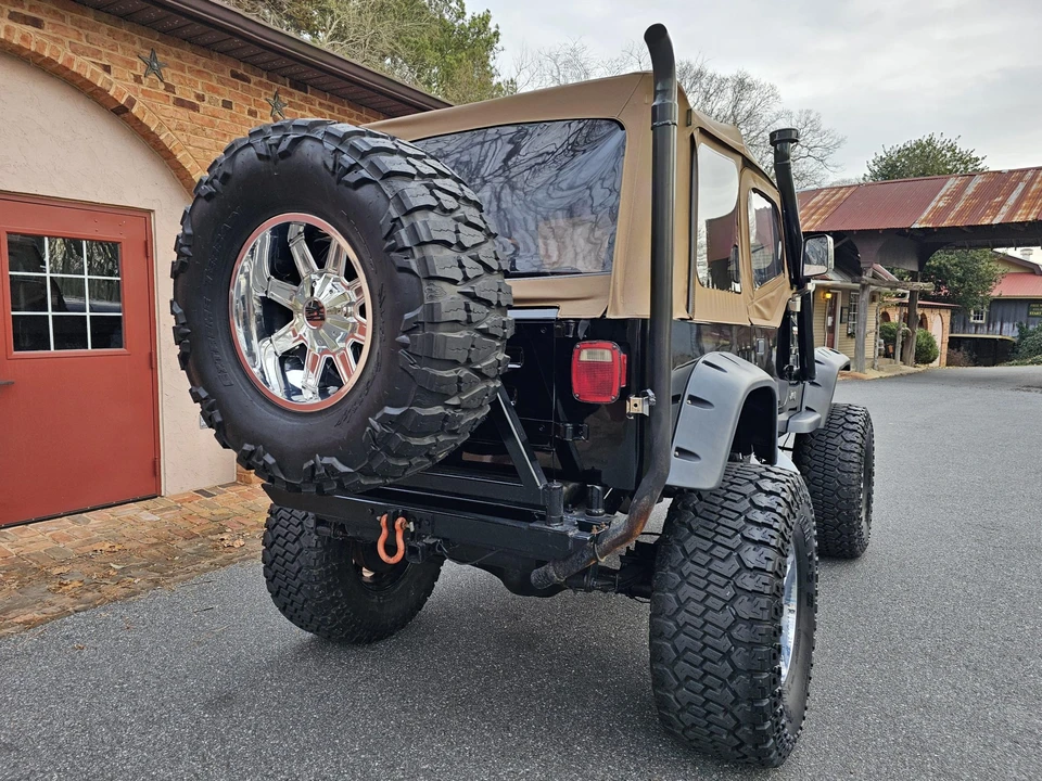 1992 Jeep YJ Wrangler - Image 15 of 31