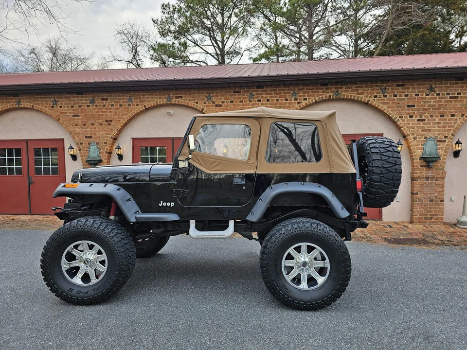 1992 Jeep YJ Wrangler - Image 10 of 31