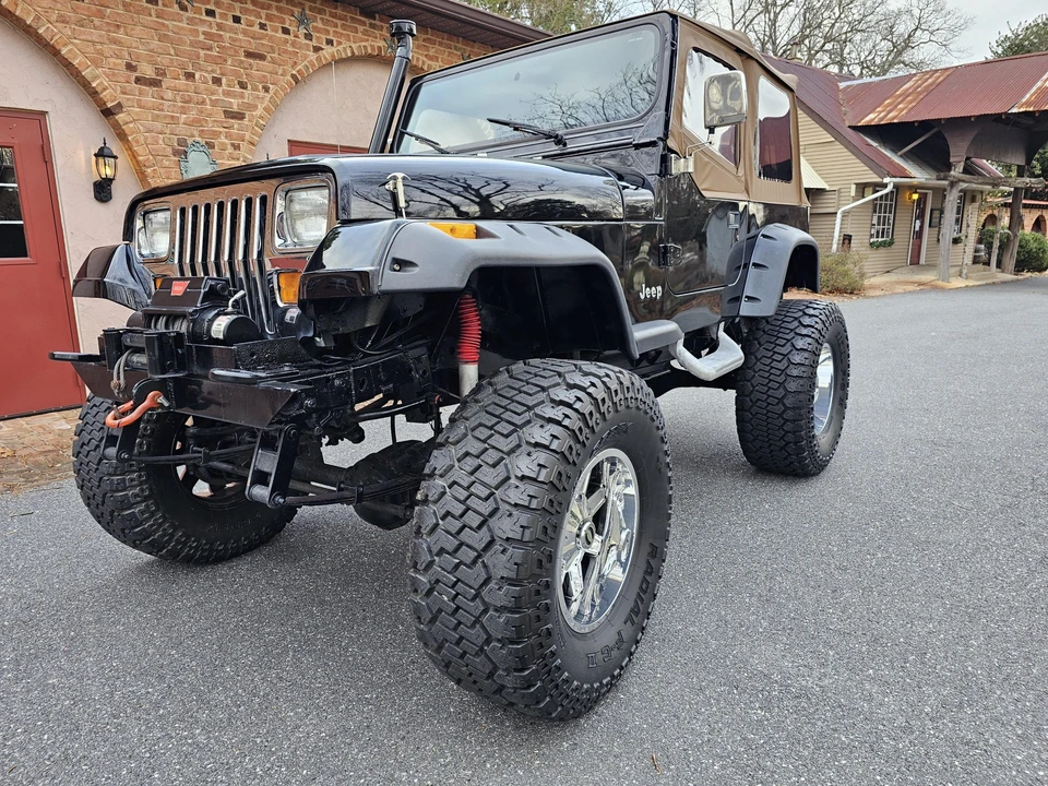 1992 Jeep YJ Wrangler - Image 7 of 31