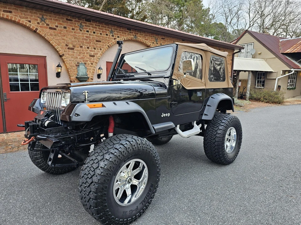 1992 Jeep YJ Wrangler - Image 9 of 31