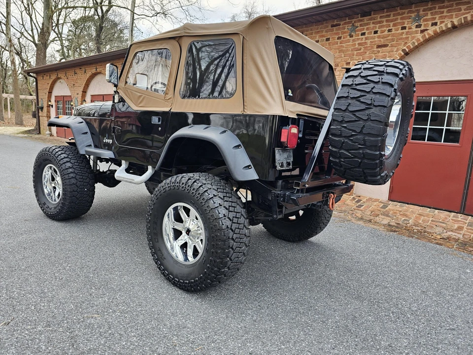 1992 Jeep YJ Wrangler - Image 11 of 31