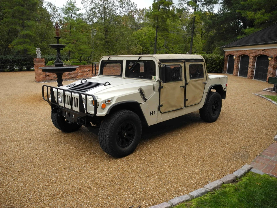 1993 Hummer HMMWV - Image 2 of 31