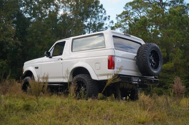 1993 Ford Bronco 5th Gen - Image 2 of 7