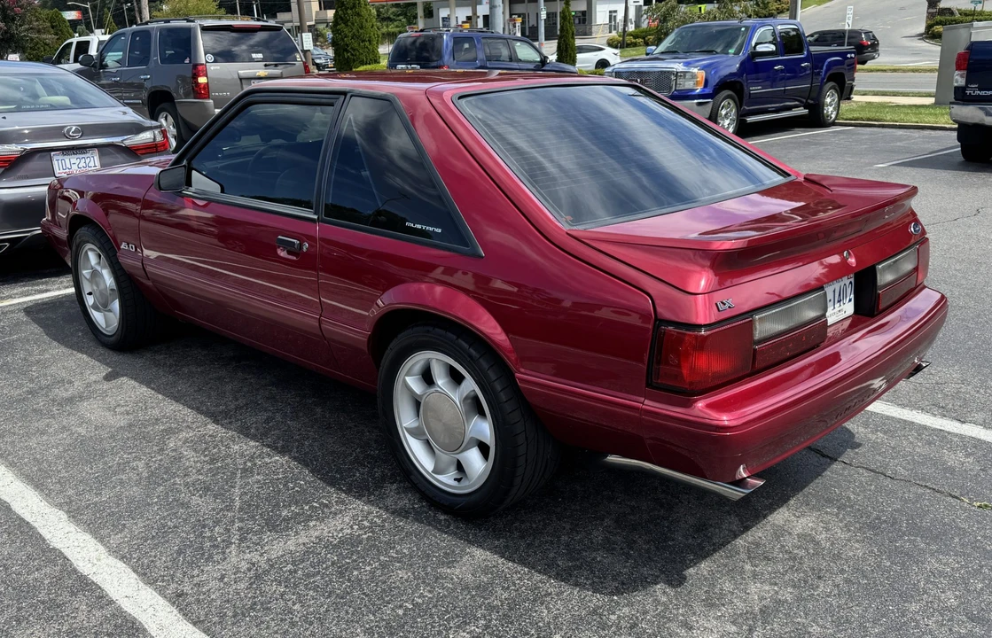 1993 Ford Mustang 3rd Gen - Image 11 of 31