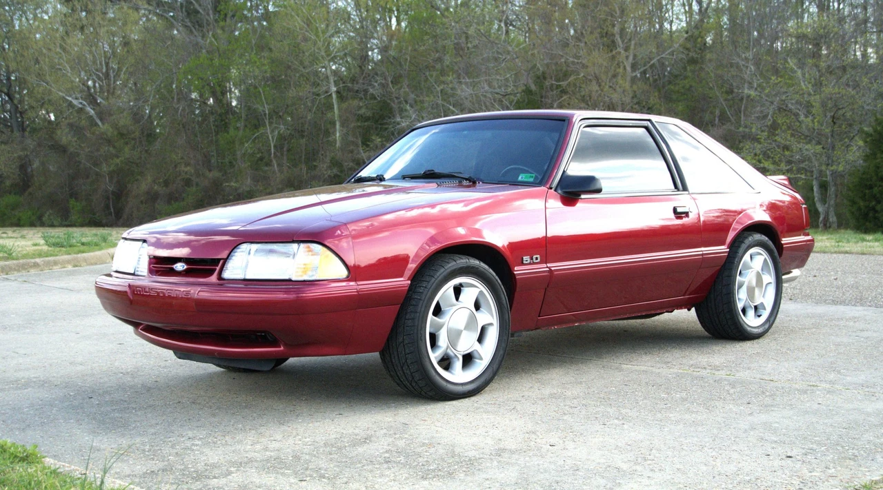 1993 Ford Mustang 3rd Gen - Image 2 of 31