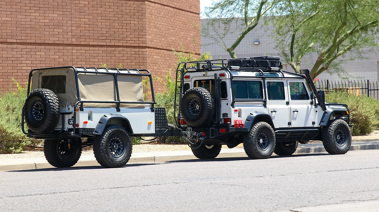 1993 Land Rover Defender 110 - Image 13 of 31