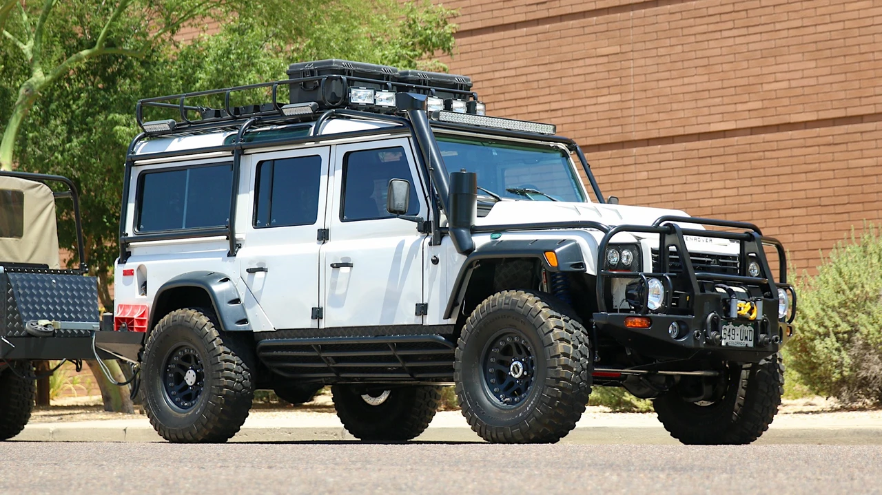 1993 Land Rover Defender 110 - Image 6 of 31