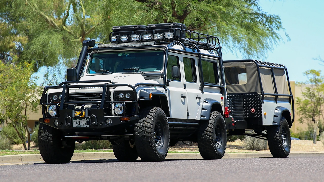 1993 Land Rover Defender 110 - Image 5 of 31