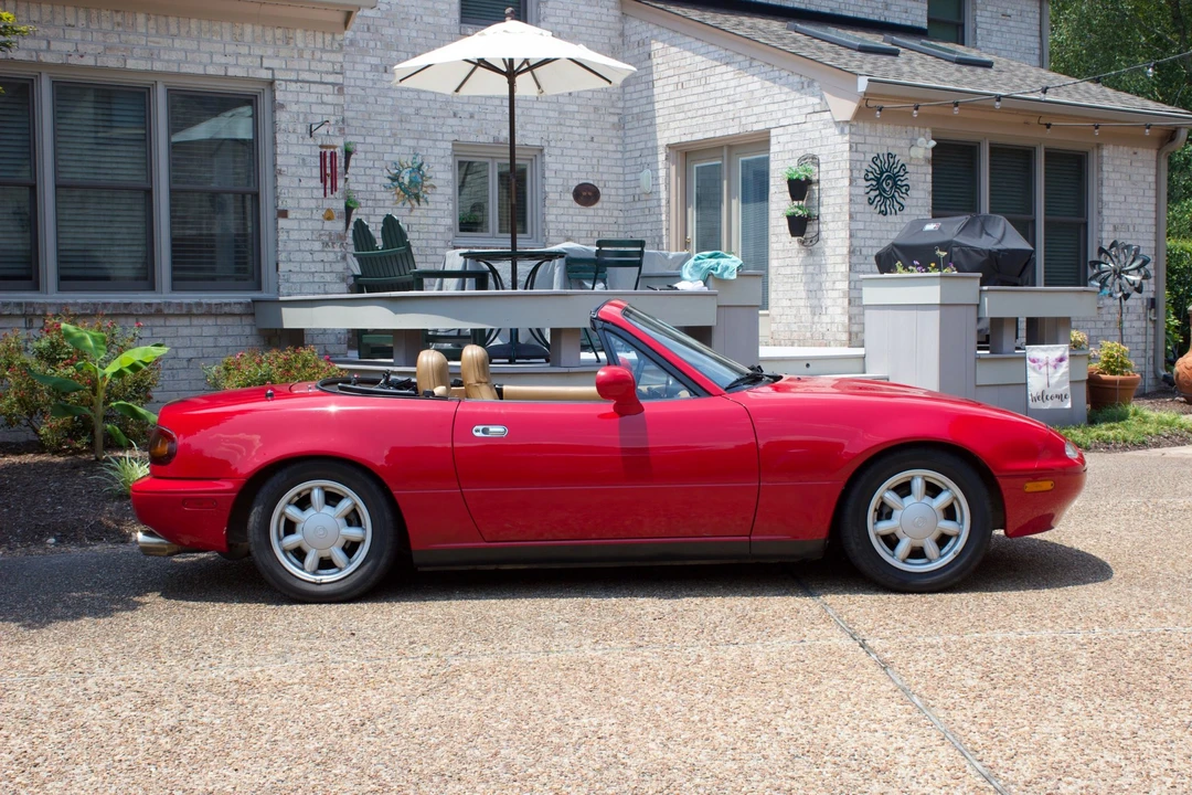 1993 Mazda NA MX-5 Miata - Image 6 of 31
