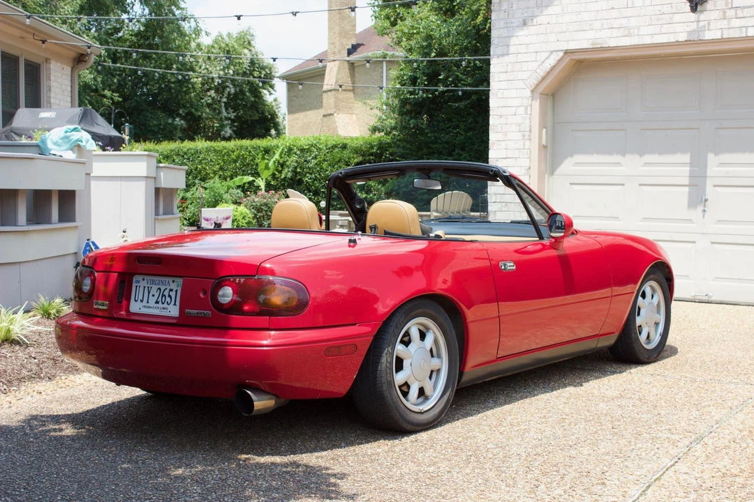 1993 Mazda NA MX-5 Miata - Image 7 of 31