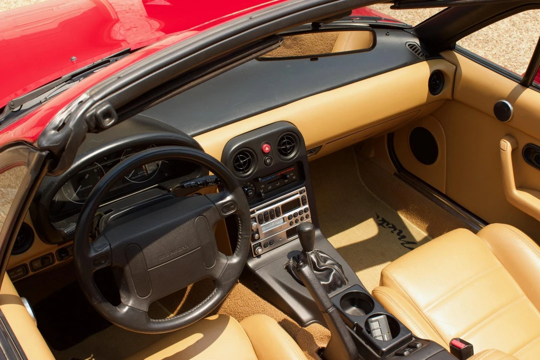 1993 Mazda NA MX-5 Miata - Image 30 of 31