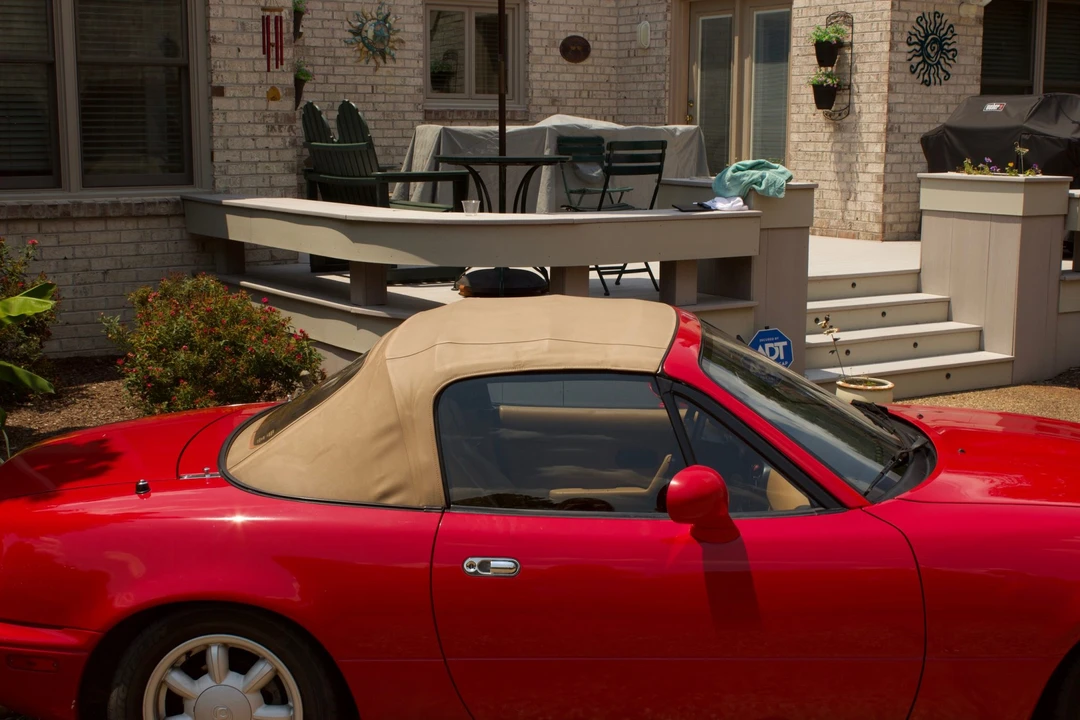 1993 Mazda NA MX-5 Miata - Image 16 of 31